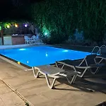 Tuerkan Villa